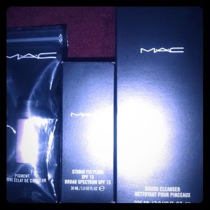 M.A.C brush cleaner,pigment eyeshadow, foundation